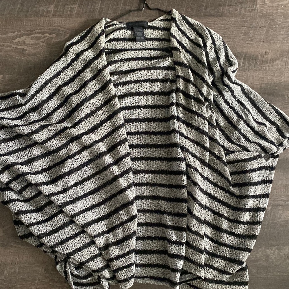 Steve Madden black and grey with sequins Cardigan in OS